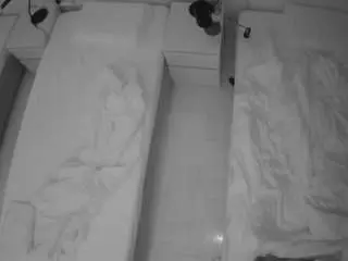 Camsoda Adult Webcam of voyeurcam-julmodels-bed-5