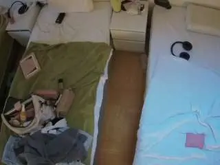 Camsoda Adult Video Chat of voyeurcam-julmodels-bed-5