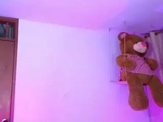 Camsoda Free Porn Cam of kattysweett