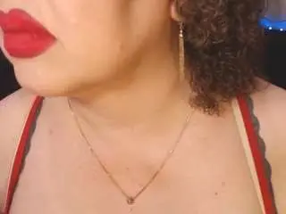 Camsoda Free Porn Cam of yourbustykatty