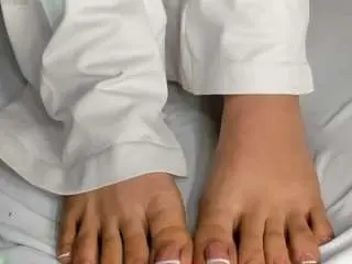 Camsoda Live Sex Cam of angie-leonn