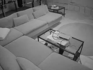 Camsoda Nude Webcam of voyeurcam-julmodels-living-3