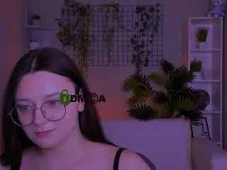 Camsoda Adult Webcam of nymira1