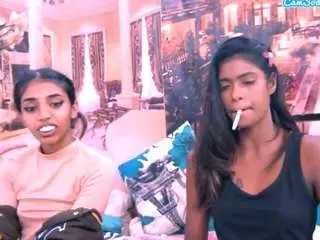 Camsoda Free Live Porn of indiansapphire4u