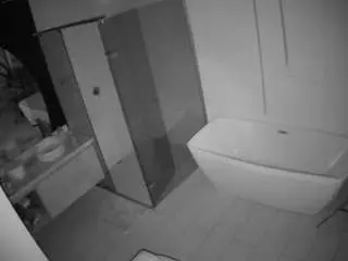 Camsoda Free Porn Cam of voyeurcam-casa-salsa-bathroom-2