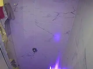Camsoda Live Sex Cam of voyeurcam-casa-salsa-bathroom-11