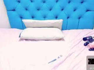 Camsoda Best Webcam of nayla-garner