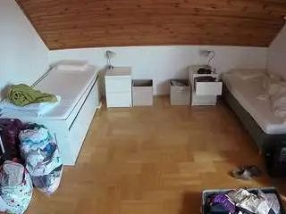 Camsoda Live Porn of voyeurcam-julmodels-greybed-3