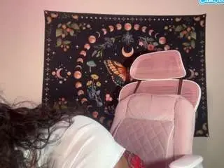 Camsoda Watch Live Sex Cams of xzoexx