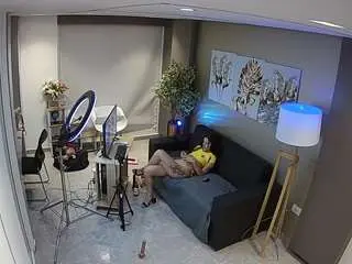 Camsoda Free Porn Cam of voyeurcam-casa-salsa-bedroom-9
