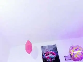 Camsoda Free Live Porn of eily-wish