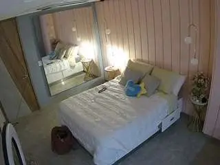 Camsoda Live Porn of voyeurcam-casa-salsa-bedroom-2