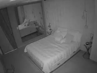Camsoda Sex Chat of voyeurcam-casa-salsa-bedroom-2