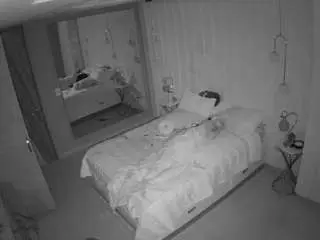 Camsoda Adult Webcam of voyeurcam-casa-salsa-bedroom-2