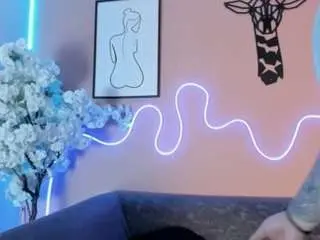 Camsoda Adult Webcams of karolinee