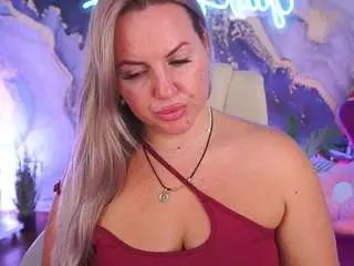 Camsoda Watch Live Sex Cams of lindajawel