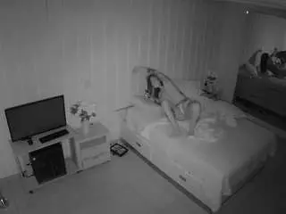 Camsoda Live Sex of voyeurcam-casa-salsa-bedroom-5