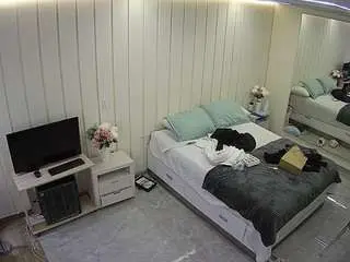 Camsoda Live Porn of voyeurcam-casa-salsa-bedroom-5