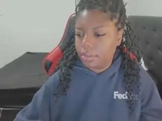 Camsoda Free Live Porn of demixoxo6969
