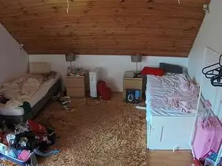 Camsoda Best live sex cam show of voyeurcam-julmodels-whitebed-3