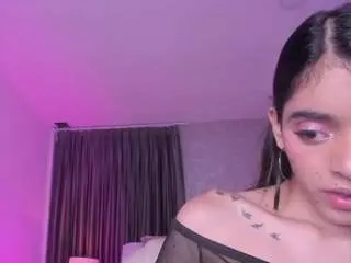 Camsoda Free Porn Cam of thaliaa-parkerr