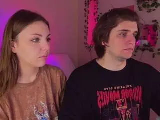 Camsoda Watch Live Sex Cams of sofi-adrean