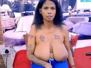 Camsoda Adult Webcam of indianva