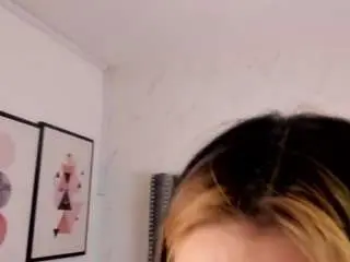 Camsoda Free Live Porn of kim-blane