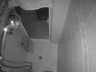 Camsoda Watch Live Sex Cams of voyeurcam-baileybase-shower