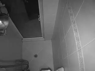 Camsoda Adult Webcams of voyeurcam-baileybase-shower