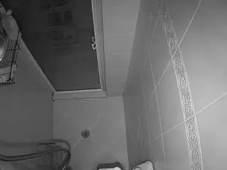 Camsoda Free Porn Cam of voyeurcam-baileybase-shower