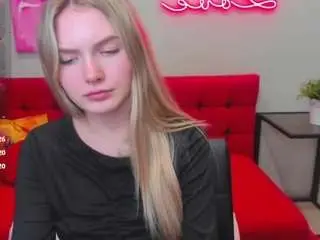 Camsoda Sex Chat of evelineamore