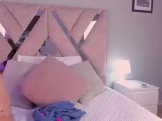 Camsoda Free Live Porn of aprilwatsonn