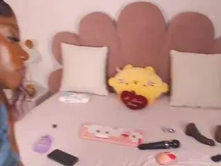 Camsoda Free Porn Cam of midnightmistress1