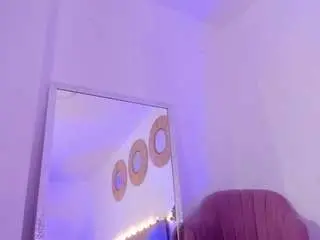 Camsoda Live Sex Cam of isabella-monroe