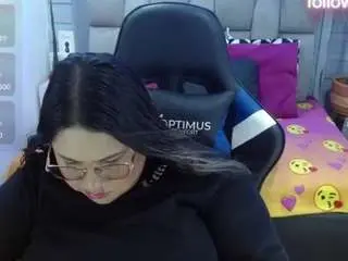 Camsoda Live Sex of evelinzaens