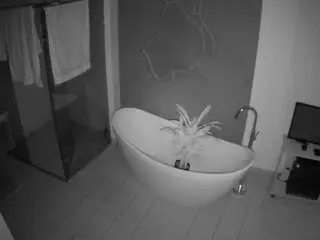 Camsoda Live Porn of voyeurcam-casa-salsa-bathroom-5