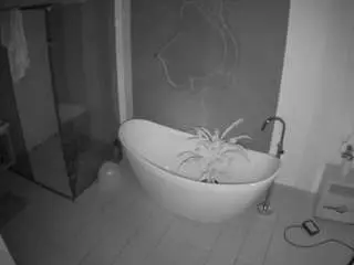 Camsoda Live Porn of voyeurcam-casa-salsa-bathroom-5