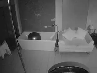 Camsoda Best Webcam of voyeurcam-casa-salsa-bathroom-3