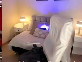Camsoda Sex Cam of sheyla-hills