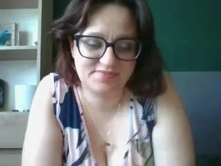 Camsoda Free Porn Cam of sensualparis