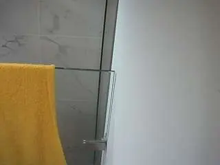 Camsoda Free Live Porn of voyeurcam-casa-salsa-bathroom-7