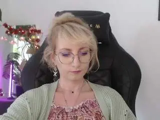 Camsoda Free Live Porn of cinderellamoon