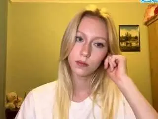 Camsoda Free Porn Cam of melonietrent