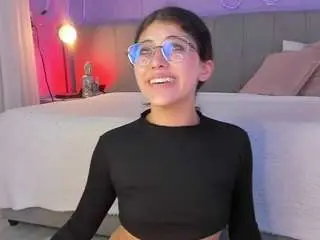 Camsoda Live Sex of corinne-benson