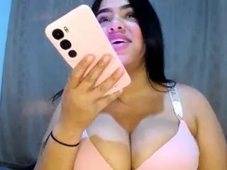 Camsoda Adult Video Chat of honeypussybiz