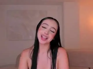 Camsoda Watch Live Sex Cams of paulinesanz