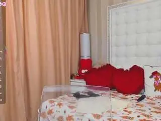 Camsoda Free Porn Cam of kinkyofficee