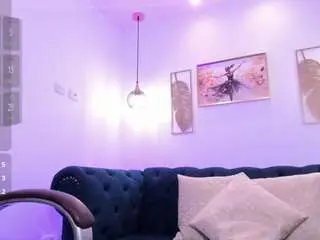 Camsoda Private Sex Chat of kiara-wren