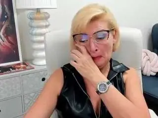 Camsoda Adult Webcam of lunaxfantasy